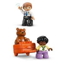 DUPLO 10443 Voor het eerst op het Vliegveld