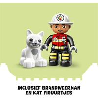 LEGO 10969 DUPLO Town Brandweerauto, Vrachtwagen met Zwaailicht en Sirene, Brandweer- en Dierenfiguren, Educatief Speelgoed voor Peuters vanaf 2 Jaar